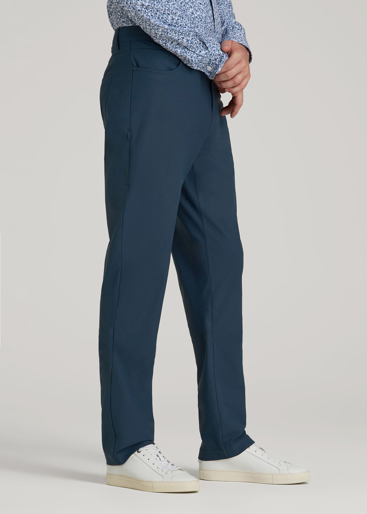 American Tall Online | Traveler Pant 2.0 for Tall Men in Navy Blue