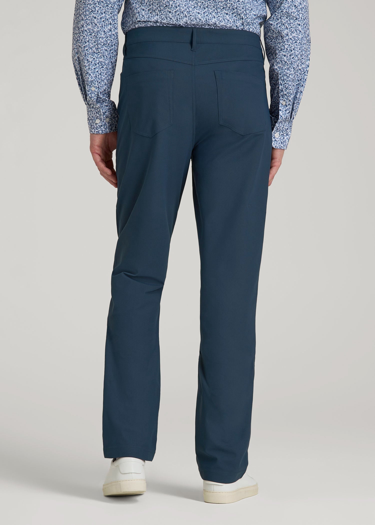 American Tall Online | Traveler Pant 2.0 for Tall Men in Navy Blue