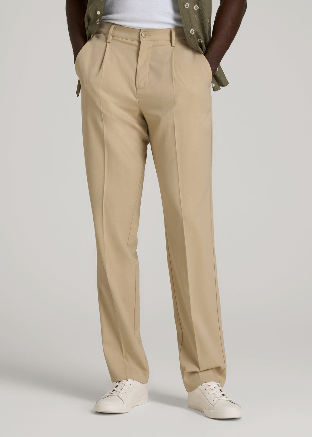 American Tall Online Shop | Relaxed Pleated Trousers for Tall Men in Light Khaki