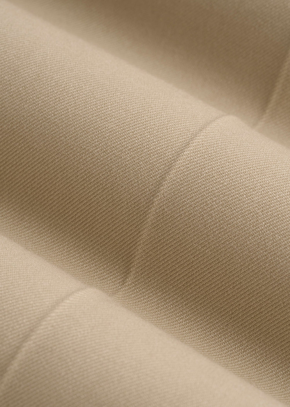 American Tall Online Shop | Relaxed Pleated Trousers for Tall Men in Light Khaki