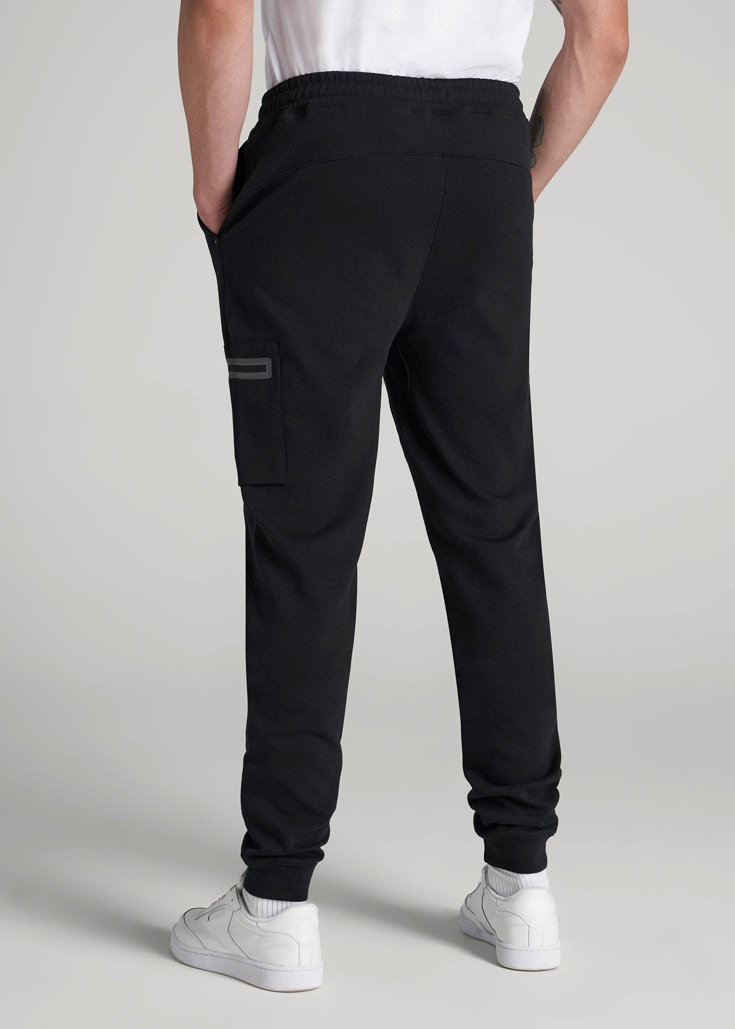 American Tall Online Shop | Tech Motion Fleece Cargo Joggers for Tall Men in Black