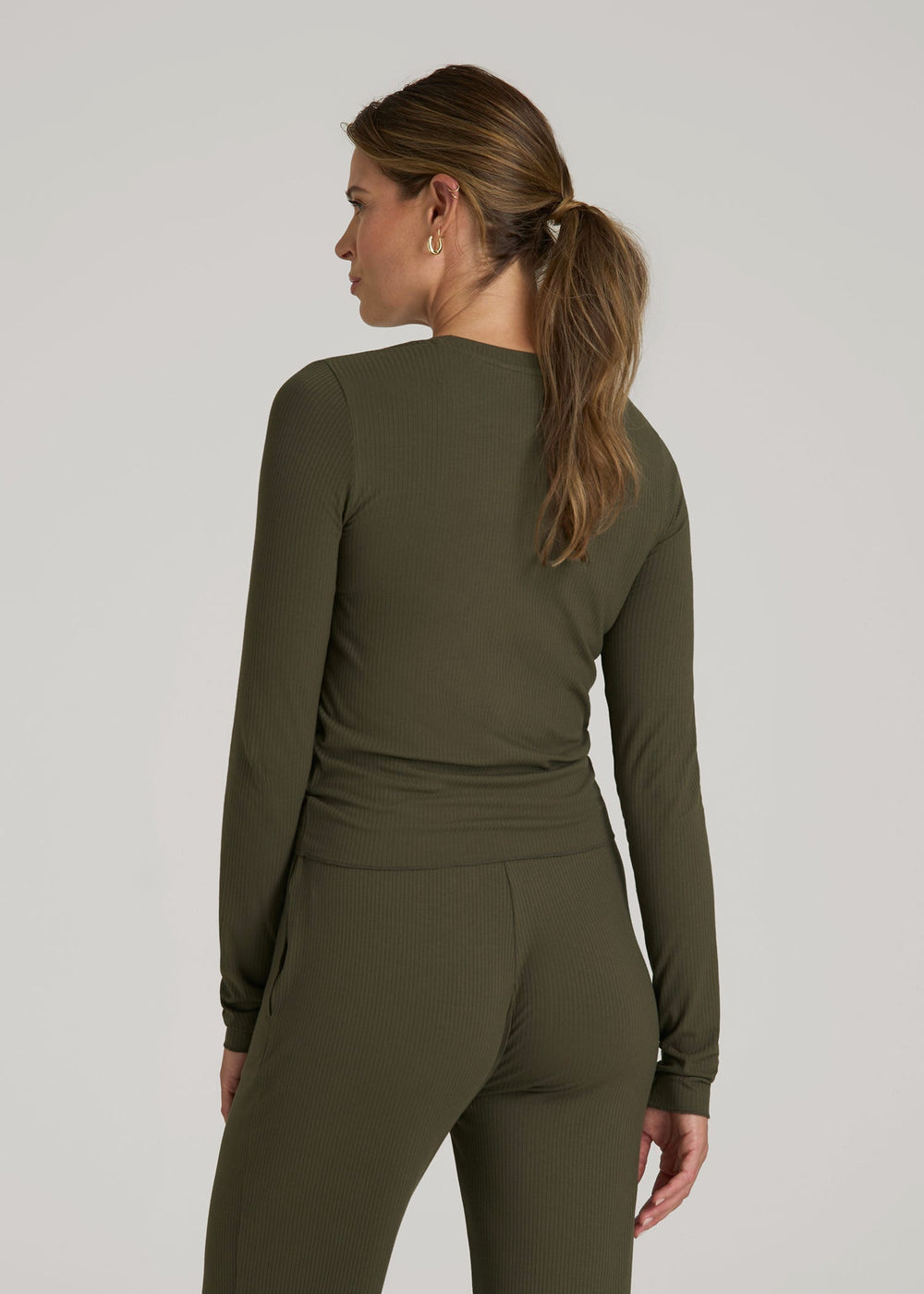 American Tall For Sale | Lightweight Ribbed Cropped Lounge Shirt for Tall Women in Forest Night