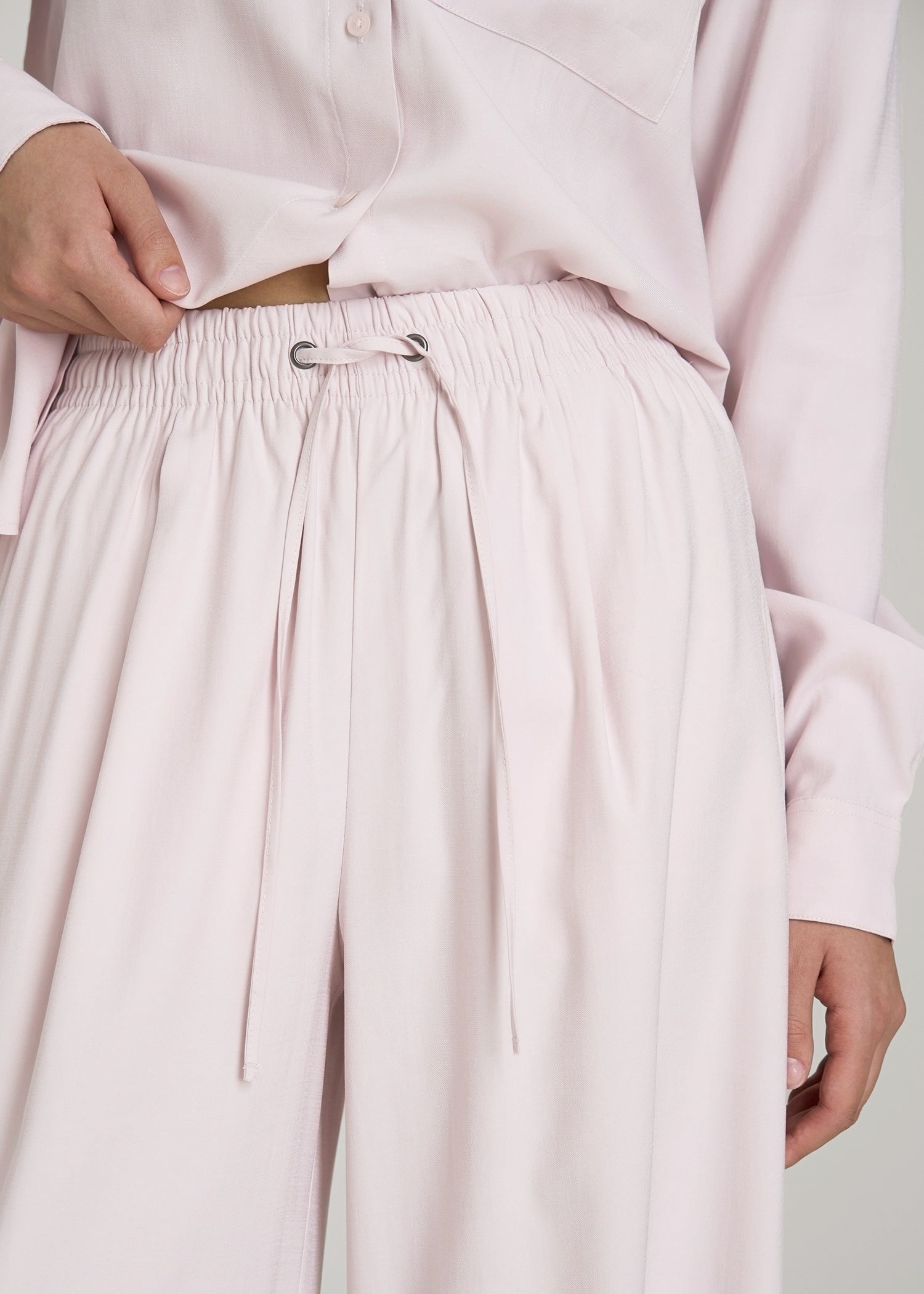 American Tall Outlet | Relaxed Pull-On Pants for Tall Women in Grey Lilac