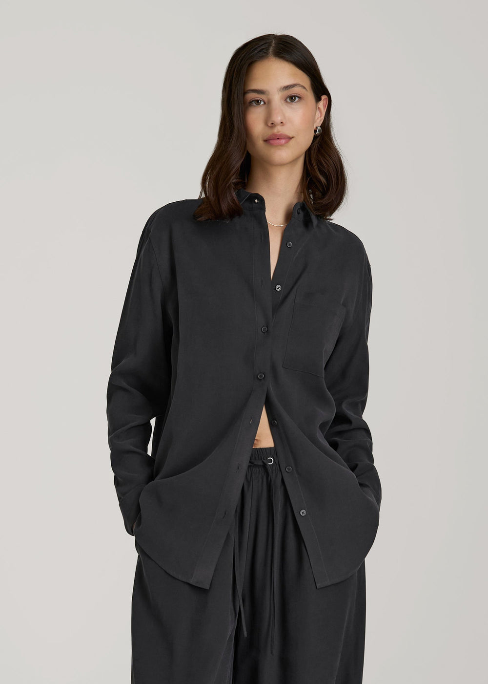American Tall Sale | Relaxed Button-Up Single-Pocket Blouse for Tall Women in Vintage Black