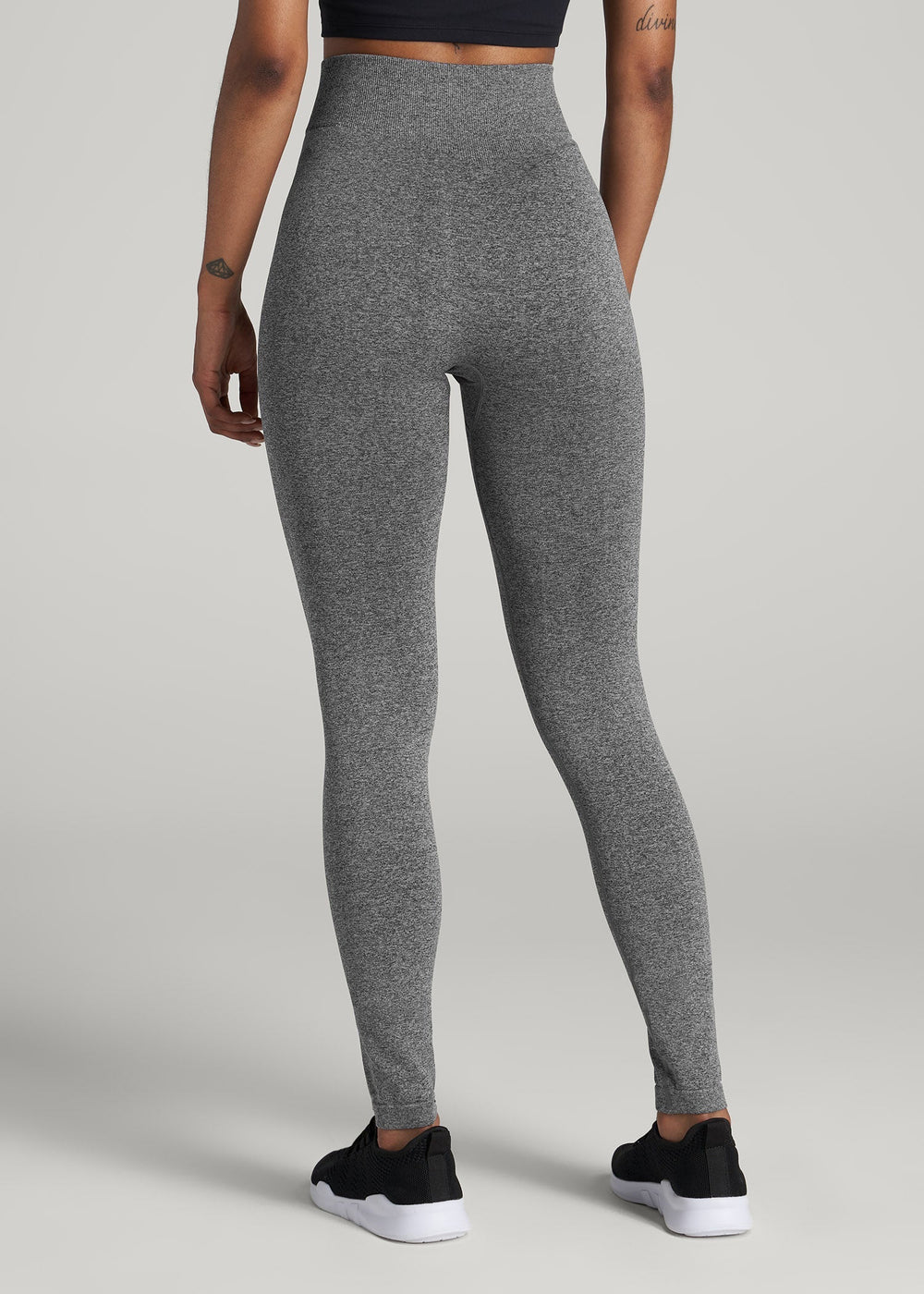 American Tall For Sale | Seamless Leggings for Tall Women in Black & Grey Heather