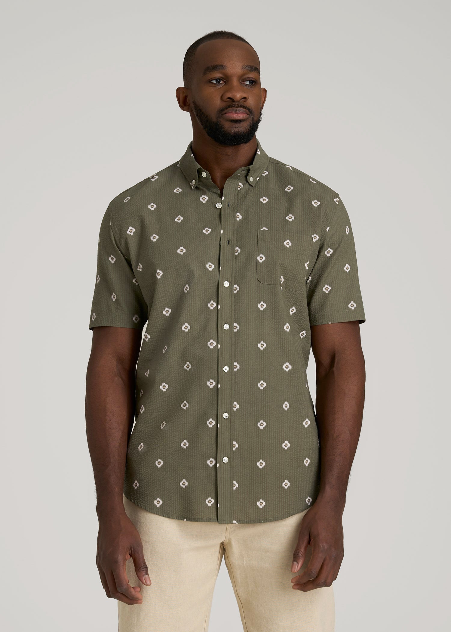 American Tall Online | Seersucker Short Sleeve Shirt for Tall Men in Olive and Beige Floral