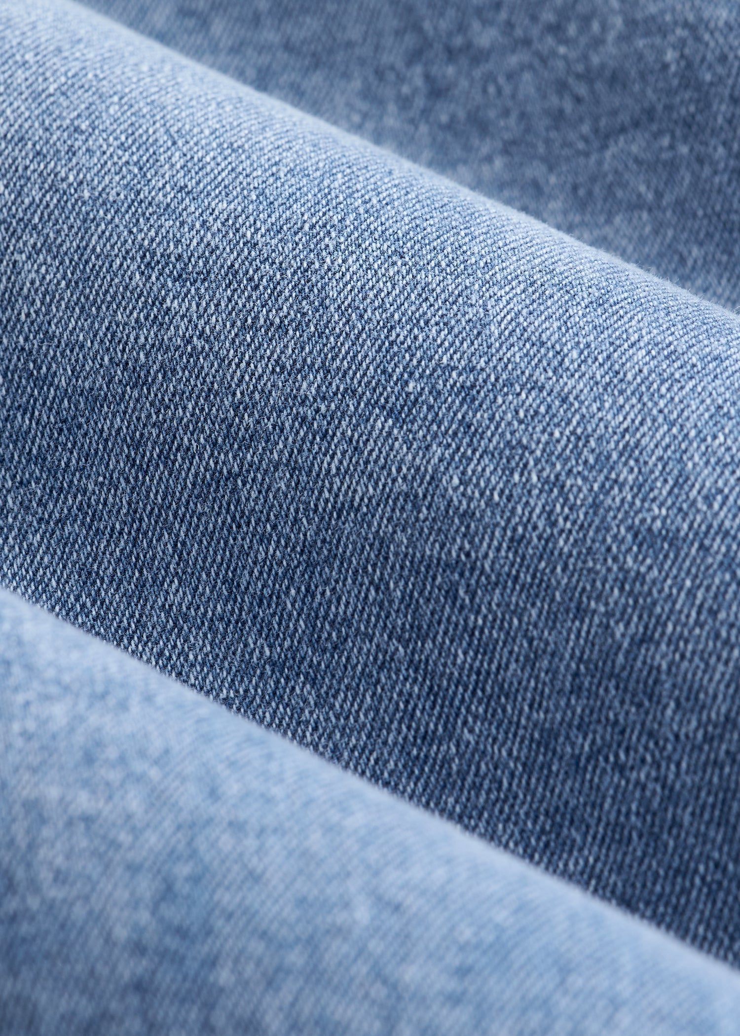 American Tall Online | A.T. Basics Men's J1 Straight Fit Jeans for Tall Men in Tufts Blue