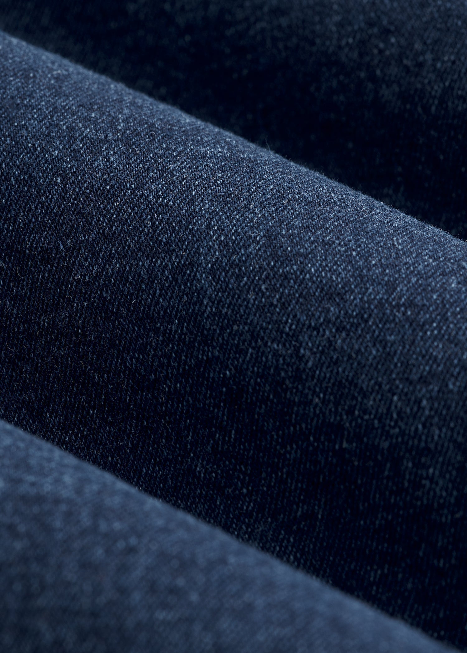 American Tall Sale | A.T. Basics Men's J1 Straight Fit Jeans for Tall Men in Charged Blue