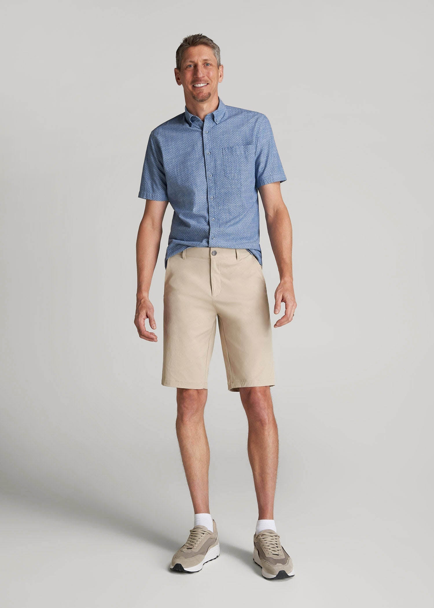 American Tall Discount | Traveler Chino Shorts for Tall Men in Light Khaki