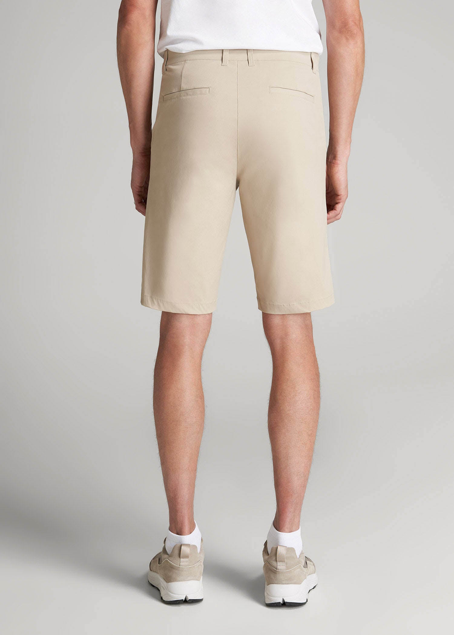 American Tall Discount | Traveler Chino Shorts for Tall Men in Light Khaki