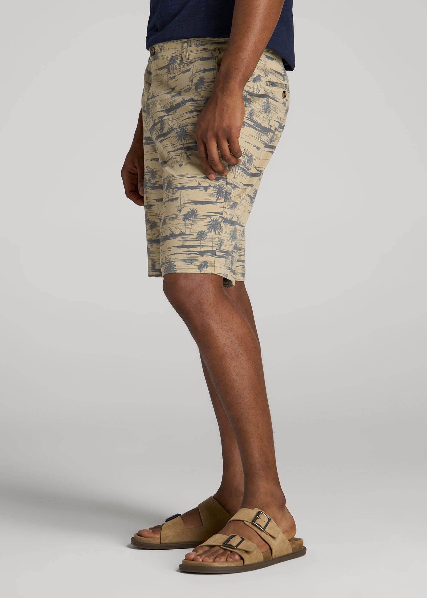 American Tall Sale | Printed Stretch Cotton Shorts for Tall Men in Grey Oceanic Print