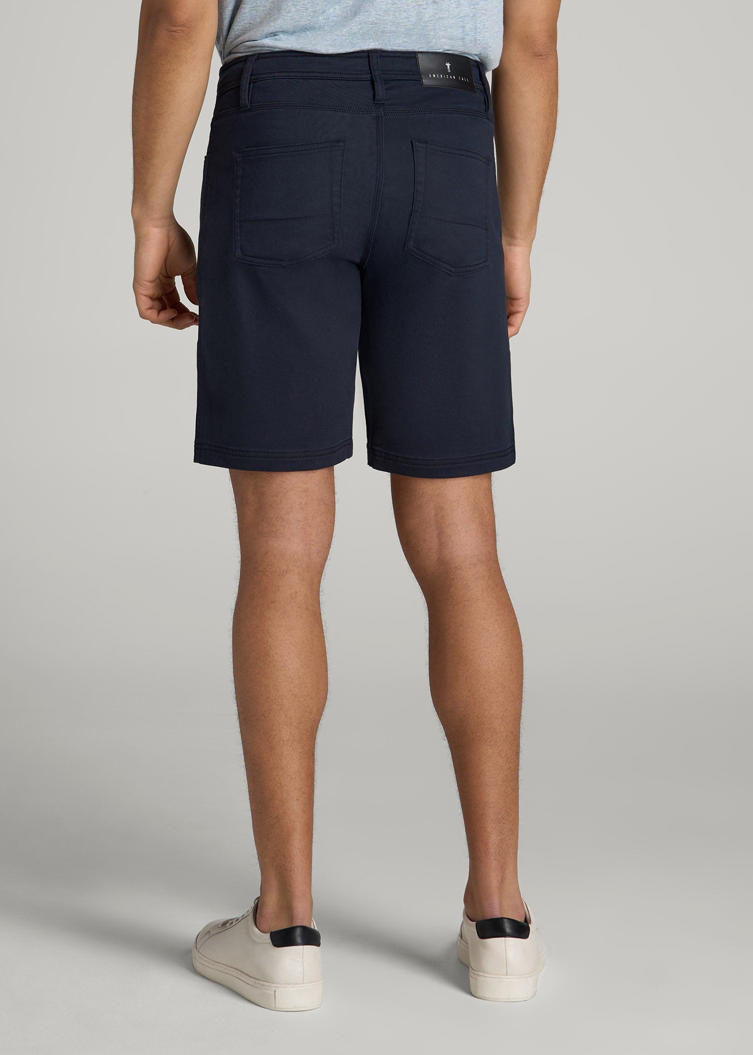 American Tall Outlet | Everyday Comfort 5 Pocket Short for Tall Men in True Navy