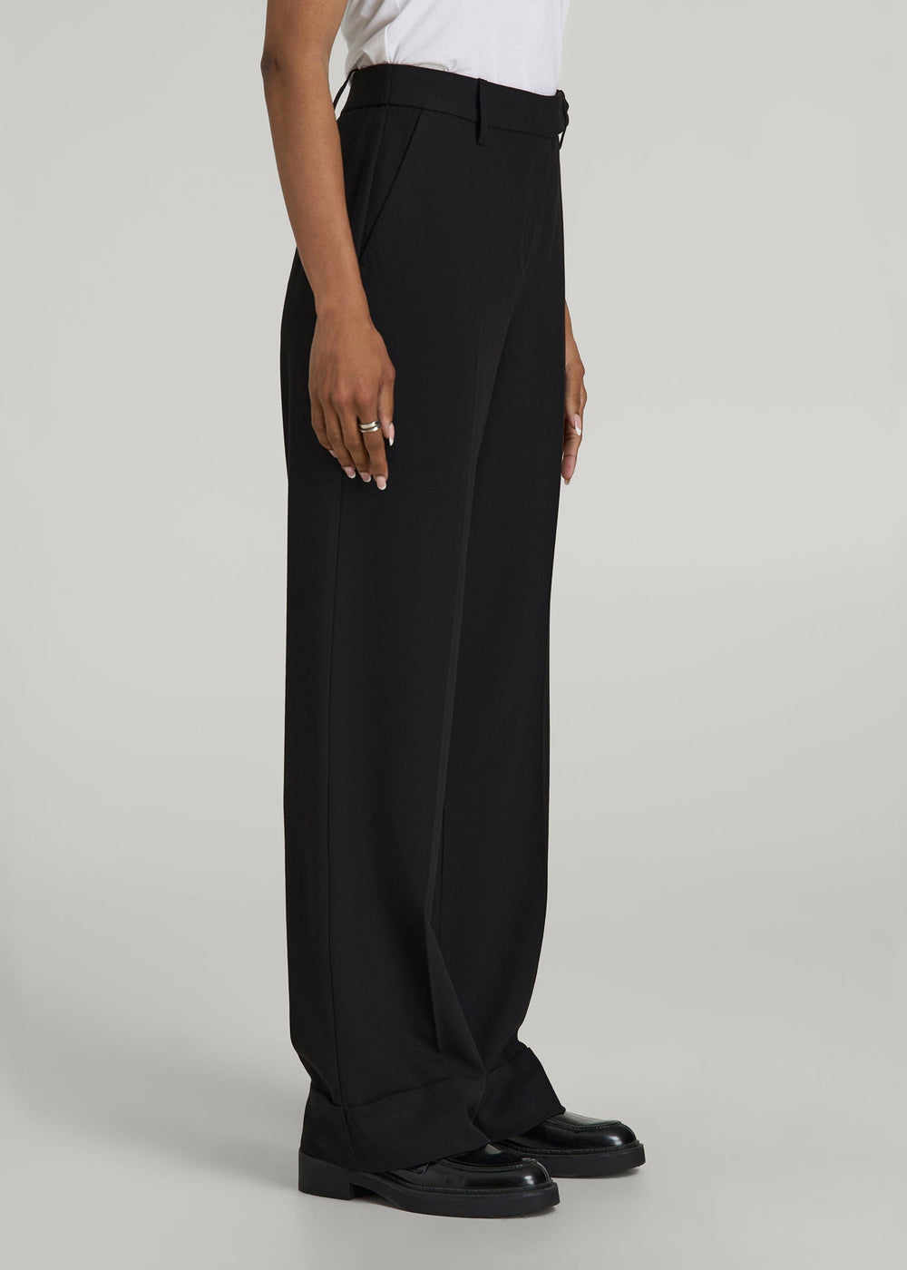American Tall Discount | Wide-Leg Cuffed Pants for Tall Women in Black