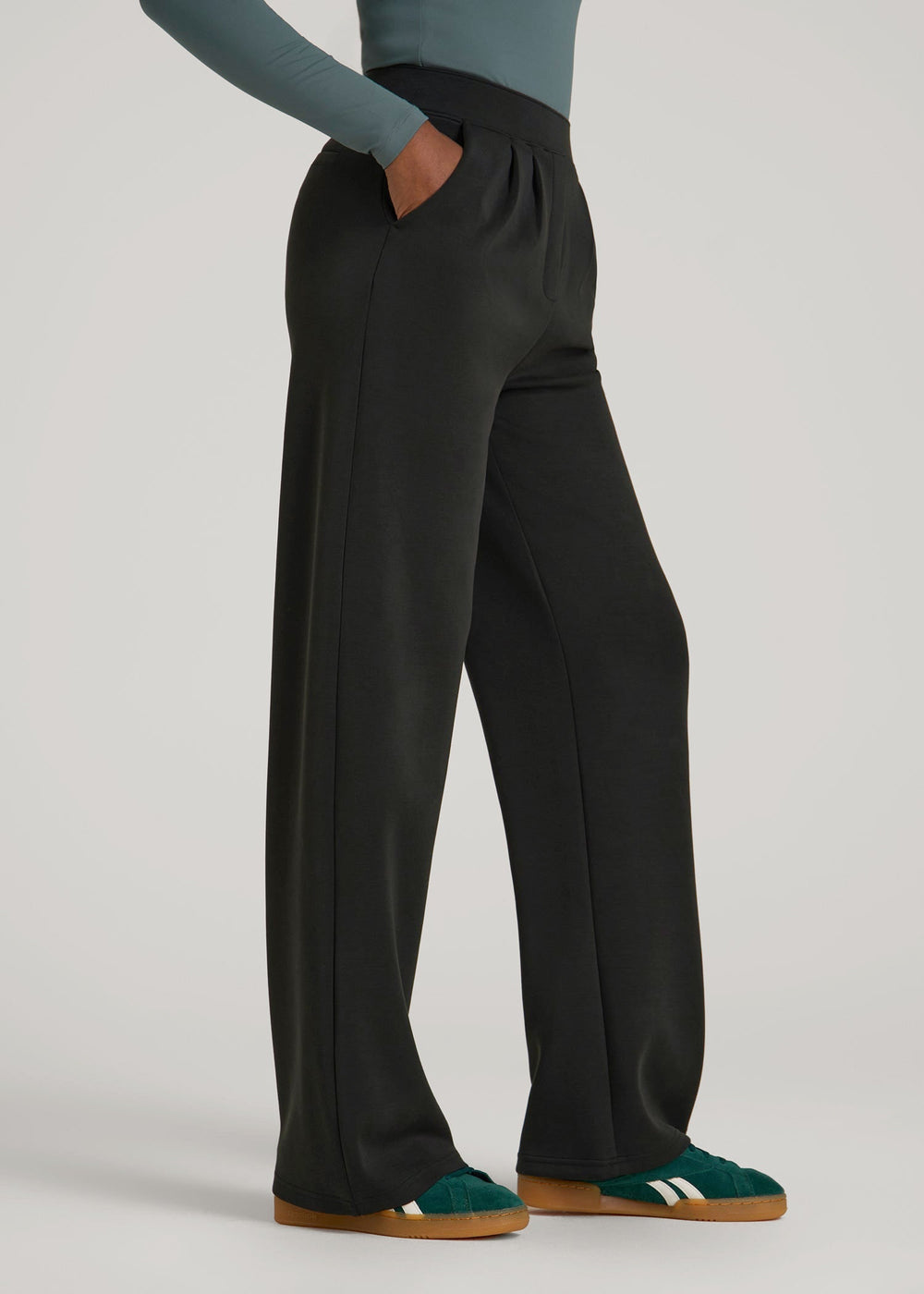American Tall Outlet | Soft Motion Pleated Wide Leg Pant for Tall Women in Black