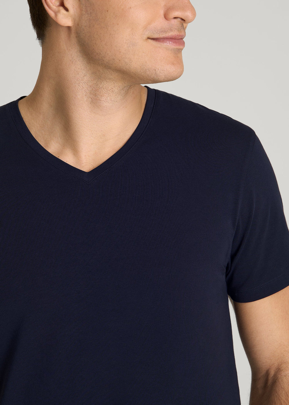 American Tall Online Shop | The Essential Modern Fit V-Neck Tee for Tall Men in Navy