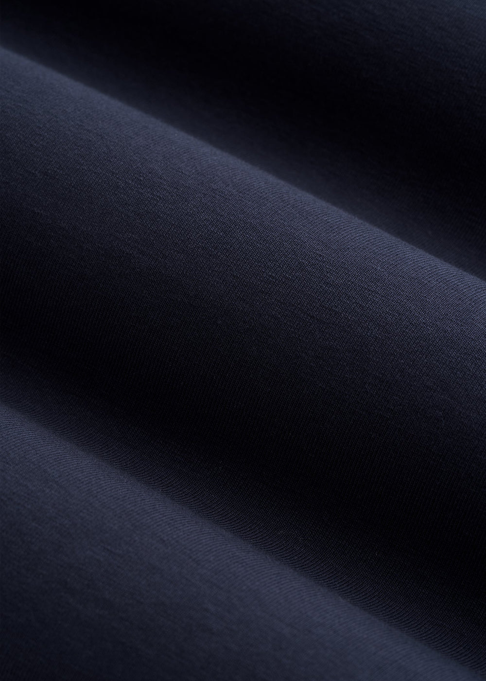 American Tall Online Shop | The Essential Modern Fit V-Neck Tee for Tall Men in Navy