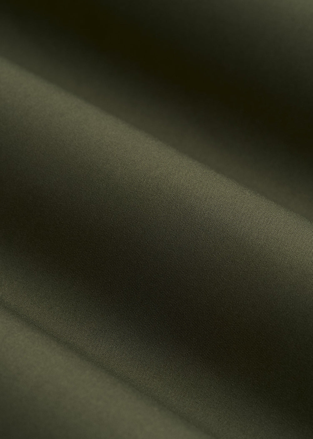 American Tall Discount | Lightweight Rain Jacket for Tall Men in Dark Olive Green
