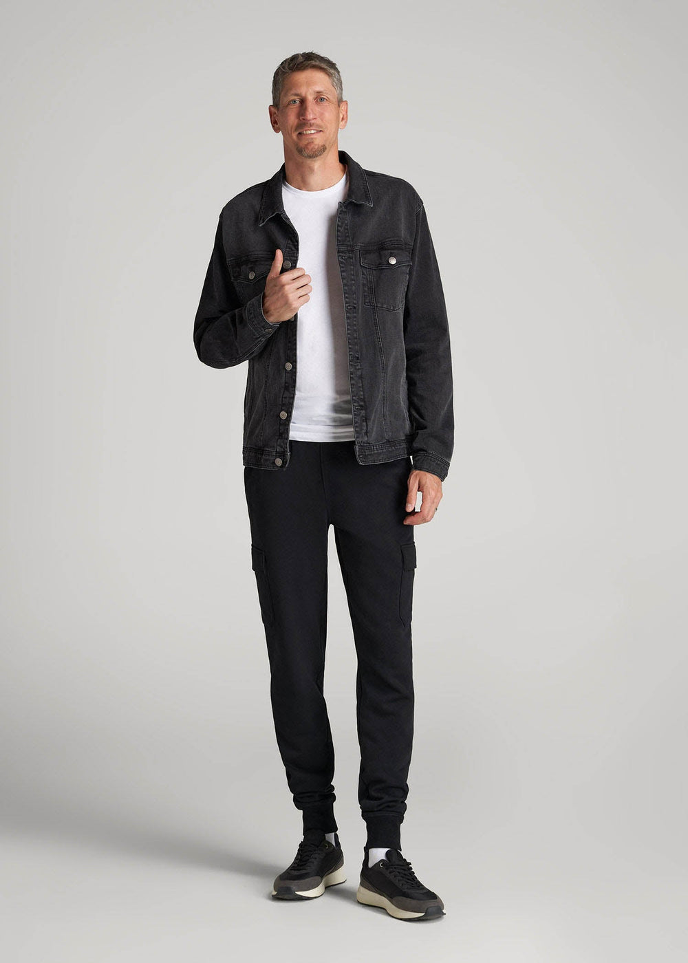 American Tall Sale | Wearever Fleece Cargo Jogger For Tall Men in Black