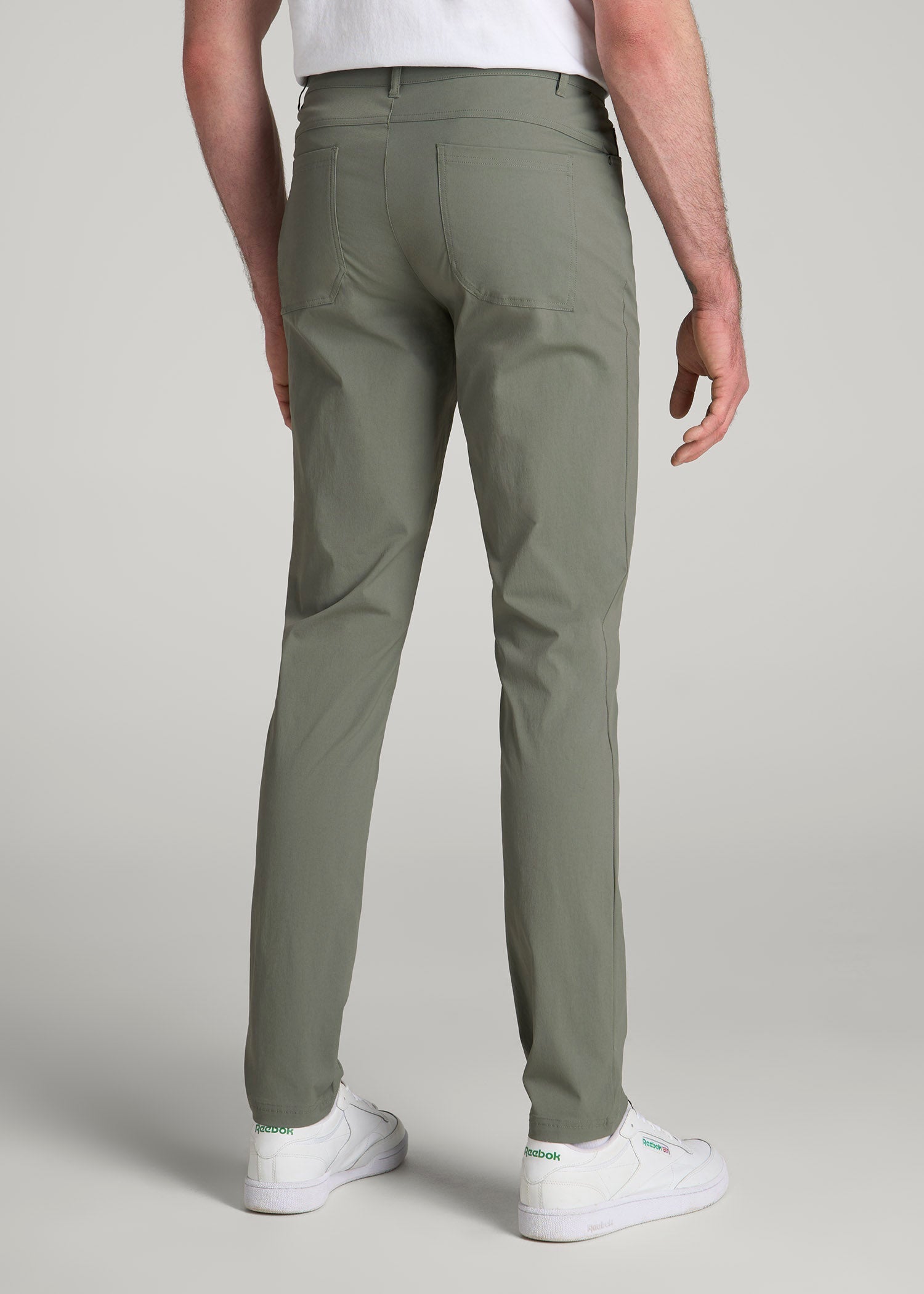 American Tall Outlet | TAPERED-FIT Traveler Pants for Tall Men in Wreath Green
