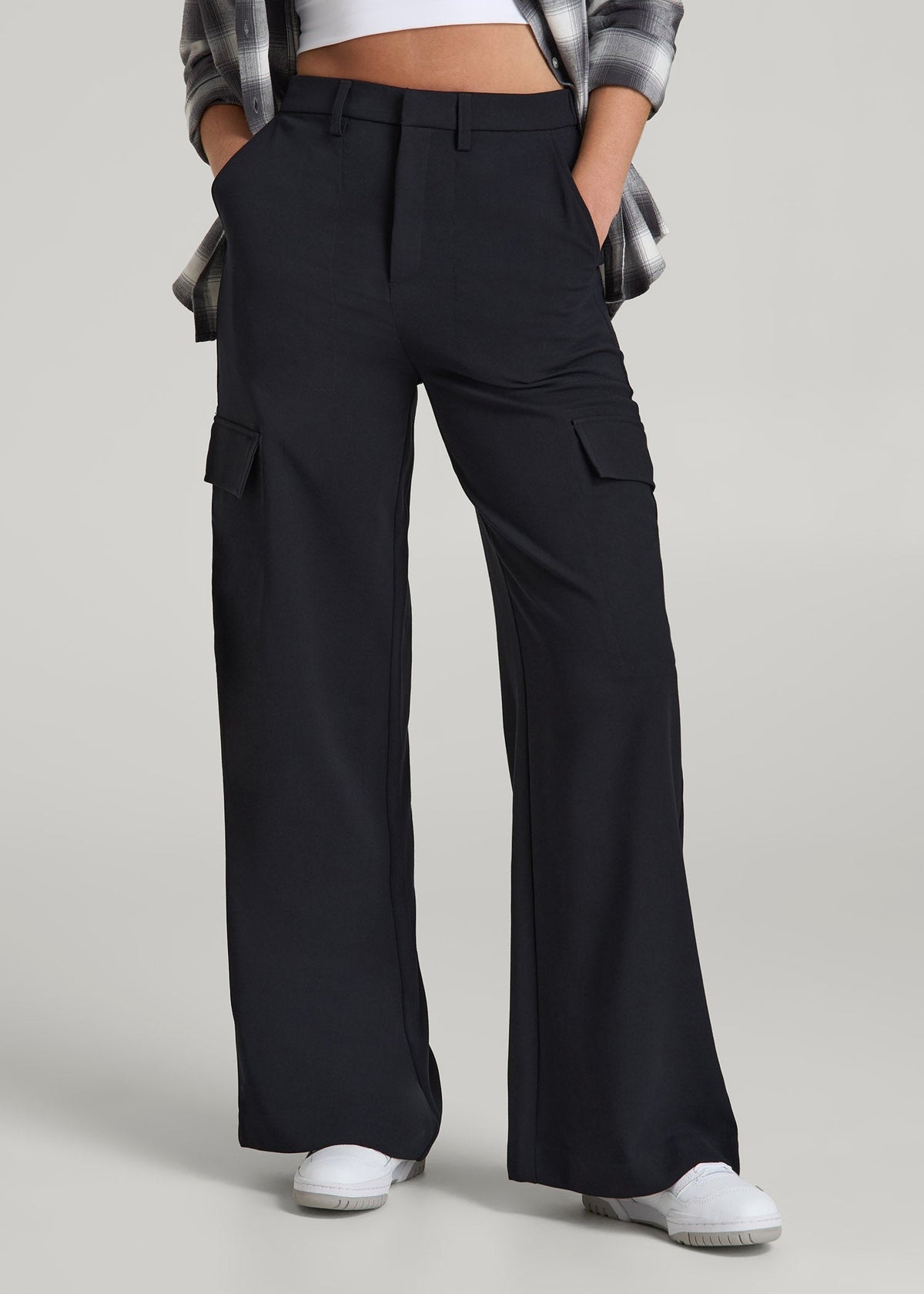 American Tall For Sale | Cargo Wide Leg Dress Pants for Tall Women in Black