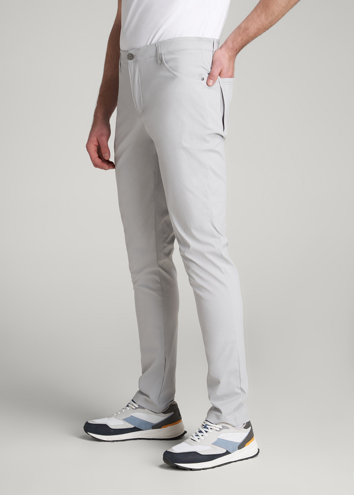 American Tall Online Shop | TAPERED-FIT Traveler Pants for Tall Men in Light Grey