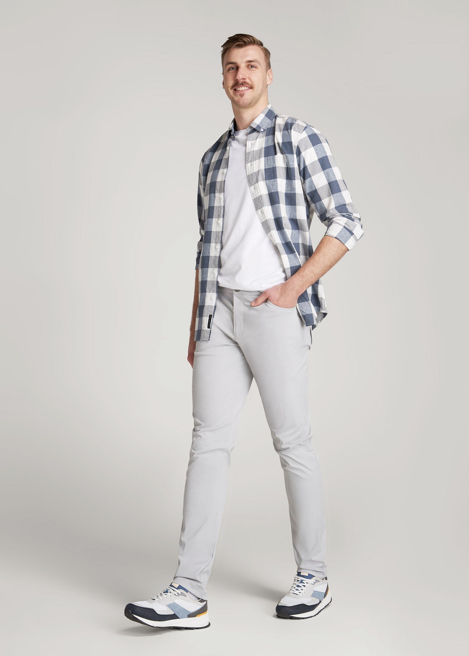 American Tall Online Shop | TAPERED-FIT Traveler Pants for Tall Men in Light Grey