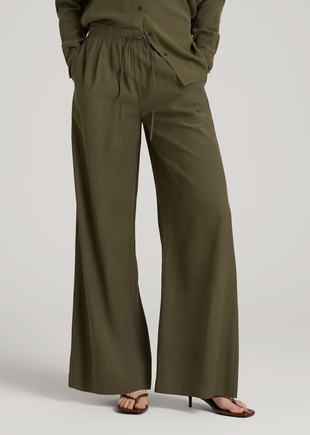 American Tall Outlet | Relaxed Pull-On Pants for Tall Women in Forest Night