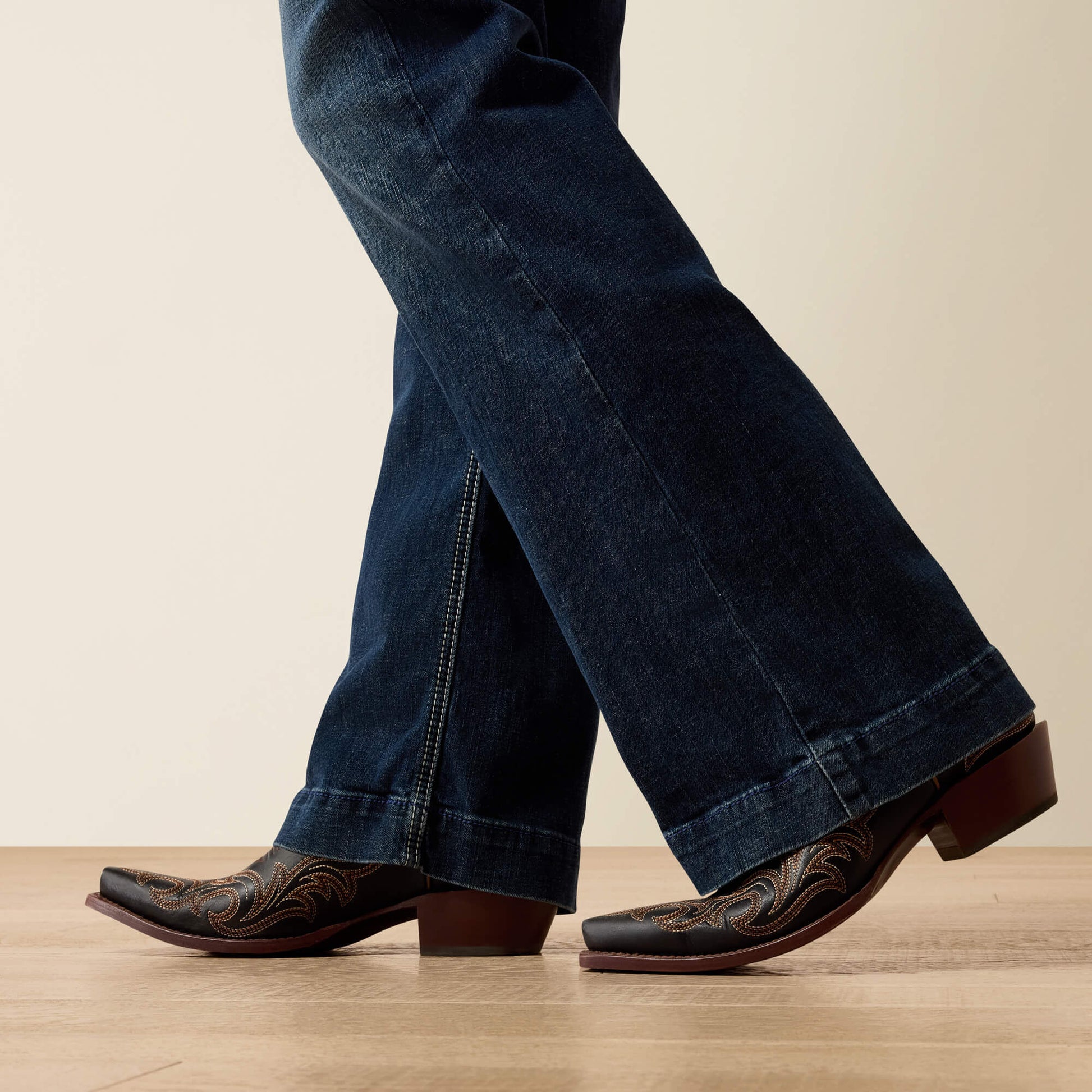 Ariat Perfect Rise Aisha Trouser Jeans