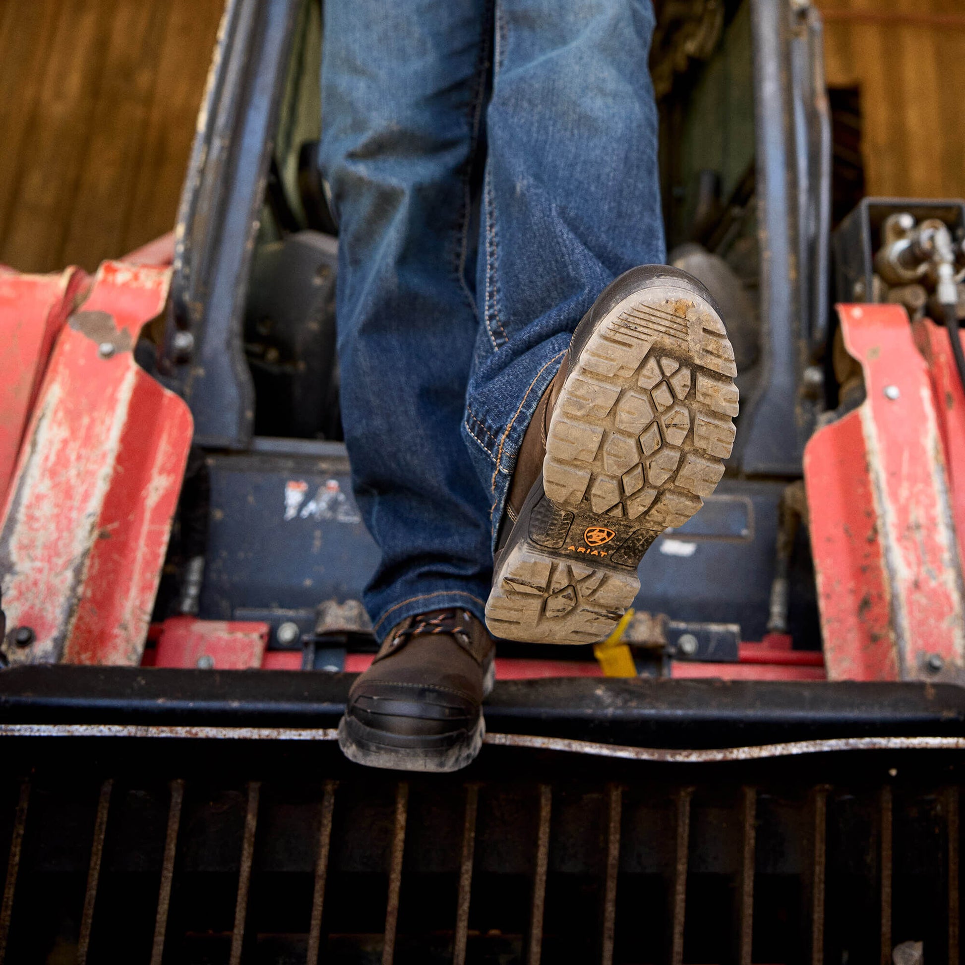 Ariat Treadfast 6" Waterproof Steel Toe Work Boot
