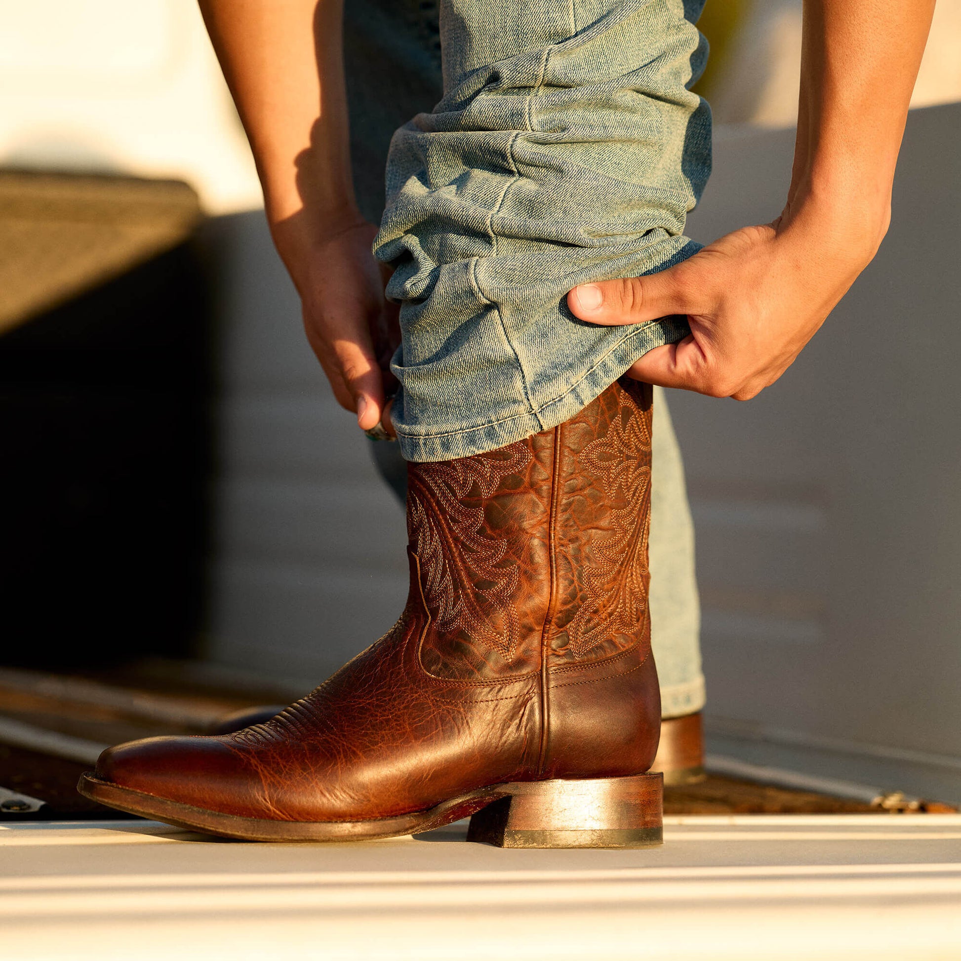 Ariat Bench Made Bassett Cowboy Boot
