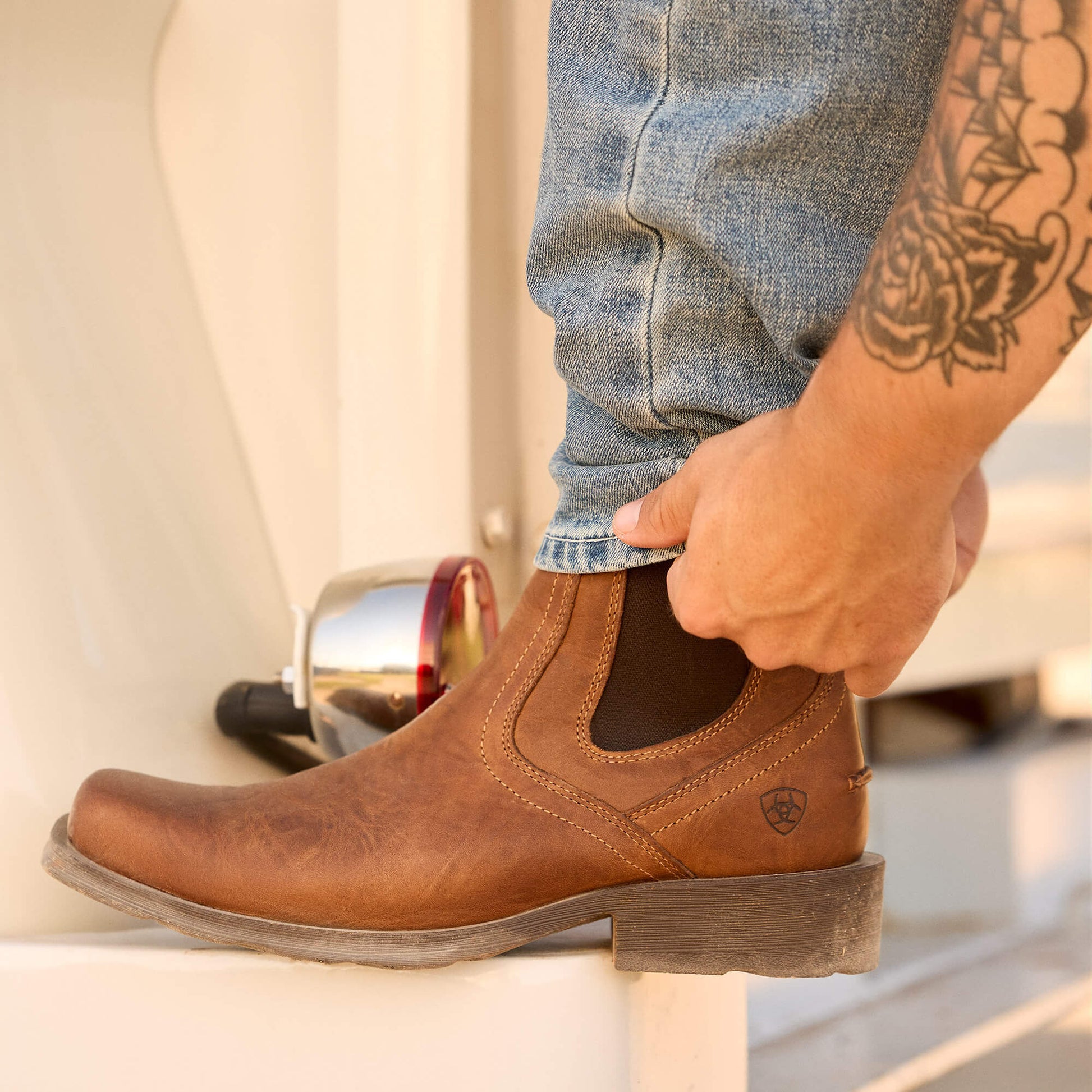 Ariat Midtown Rambler Square Toe Chelsea Boot