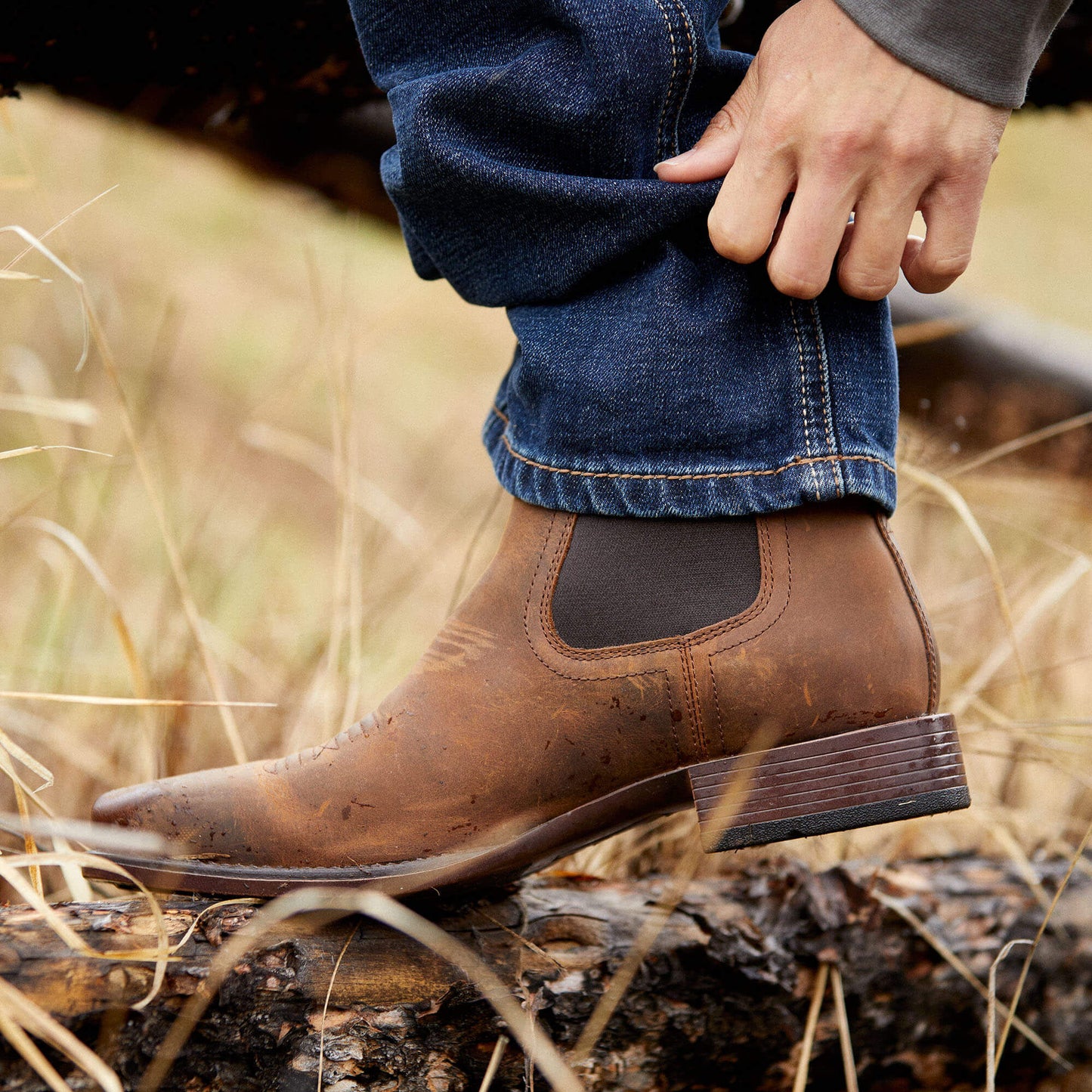 Ariat Booker Ultra Square Toe Western Boot