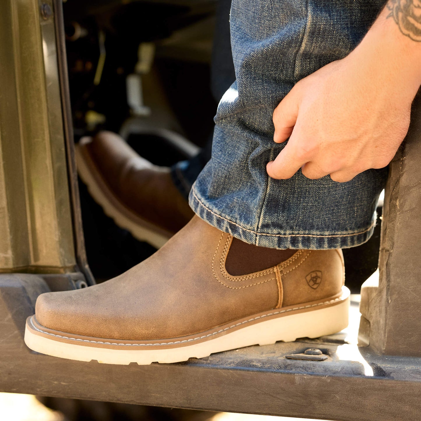 Ariat Rambler Recon Square Toe Chelsea Boot