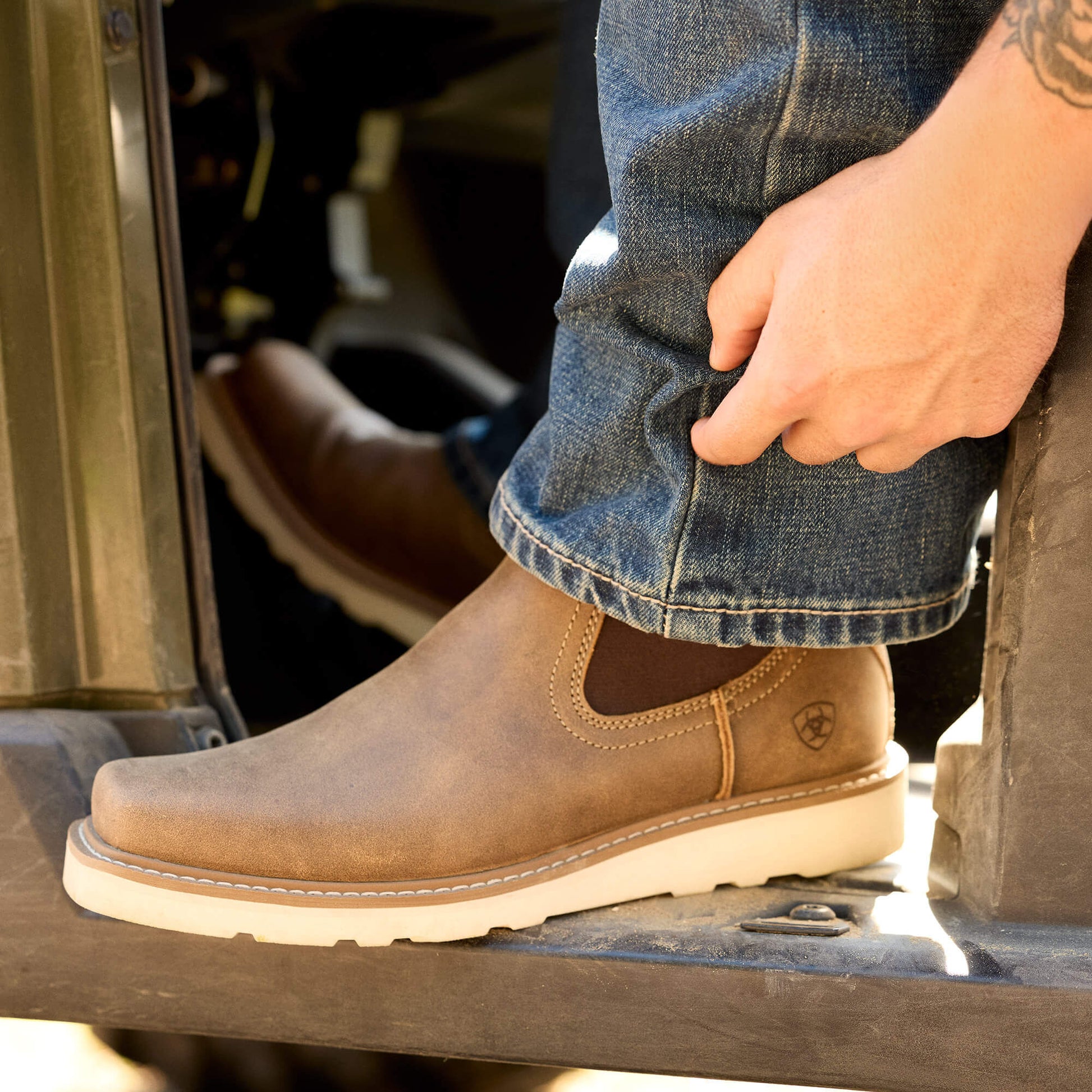 Ariat Rambler Recon Square Toe Chelsea Boot
