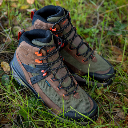 Ariat Traverse Mid Waterproof Hiking Boot