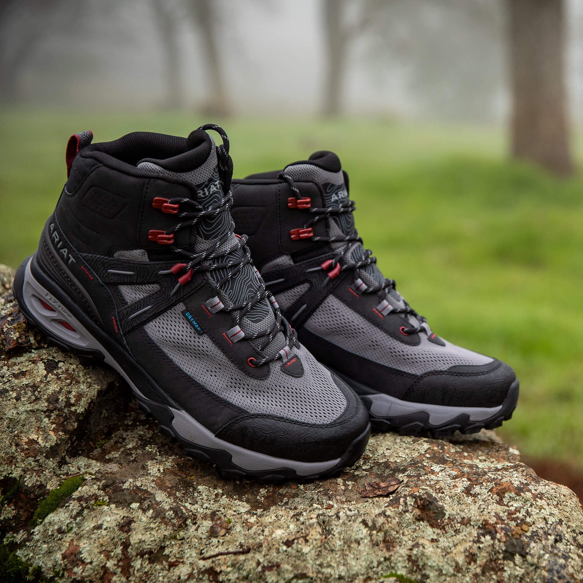 Ariat Traverse Mid Waterproof Hiking Boot