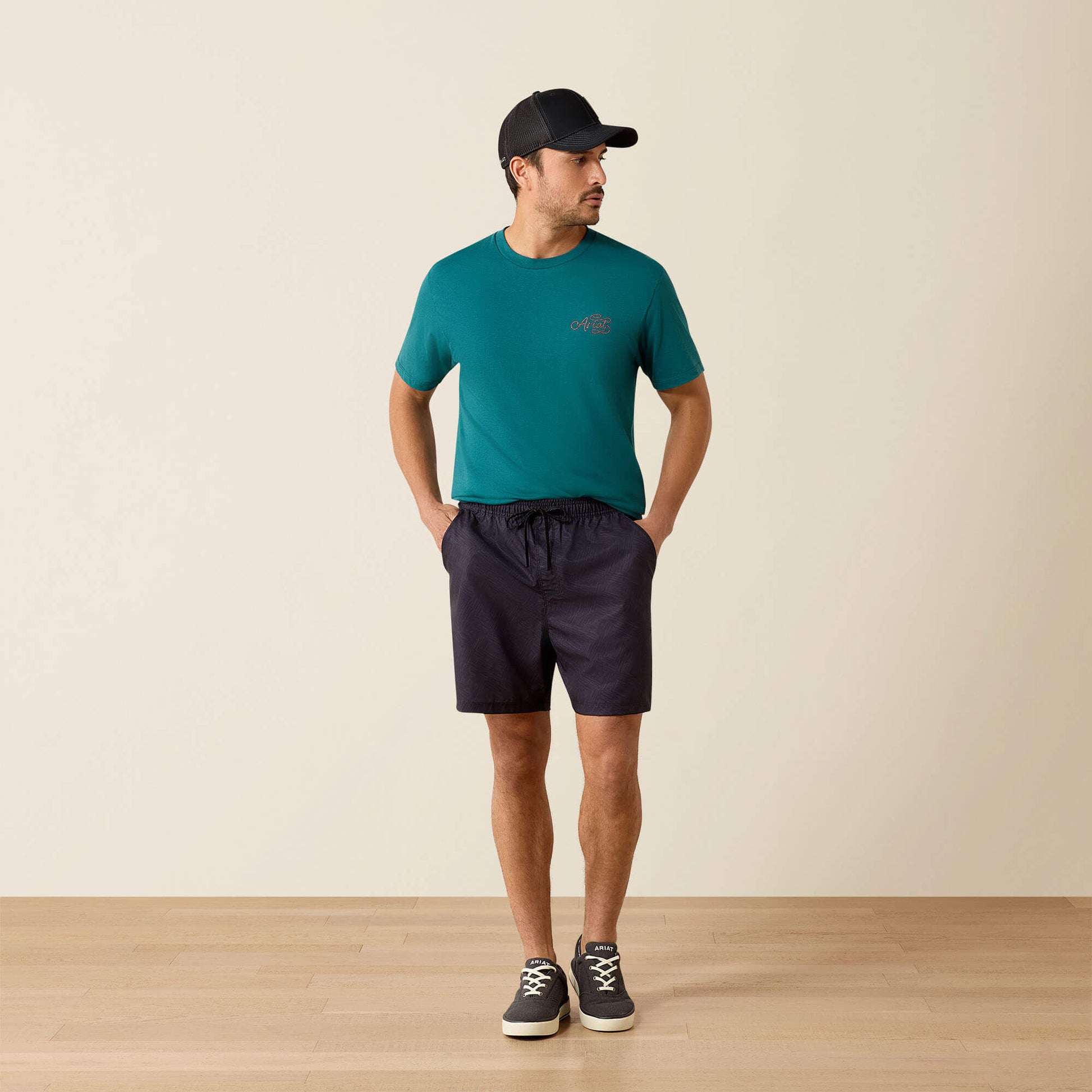 Ariat The Weekender 6" Shorts