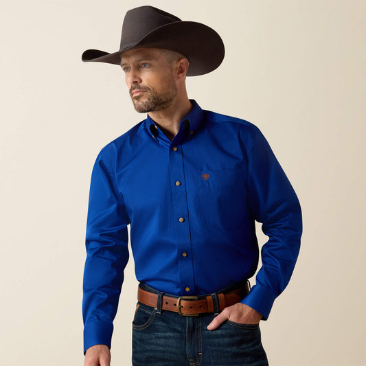 Ariat Solid Twill Classic Fit Shirt