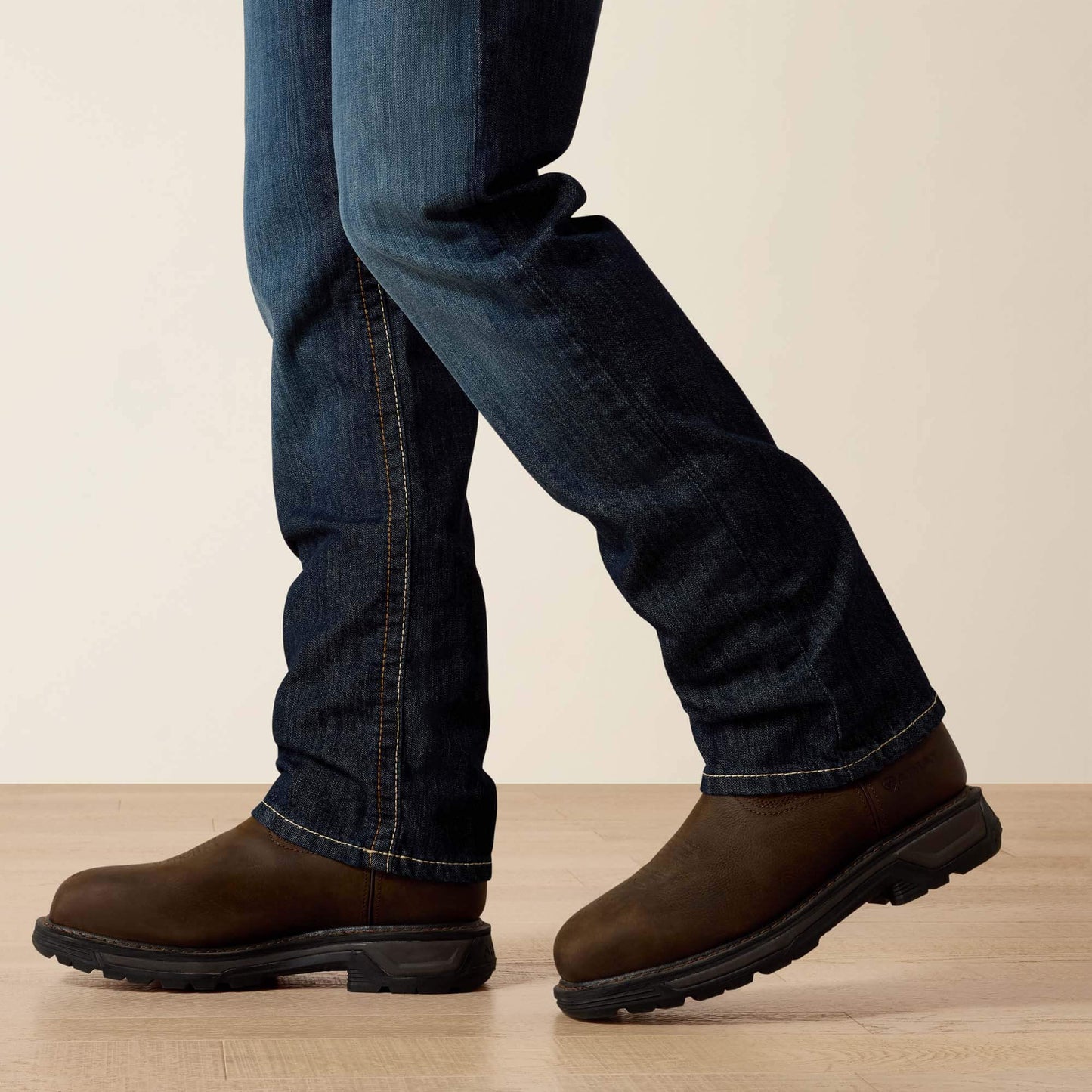 Ariat FR M5 Straight DuraLight Stretch Basic Straight Leg Jean