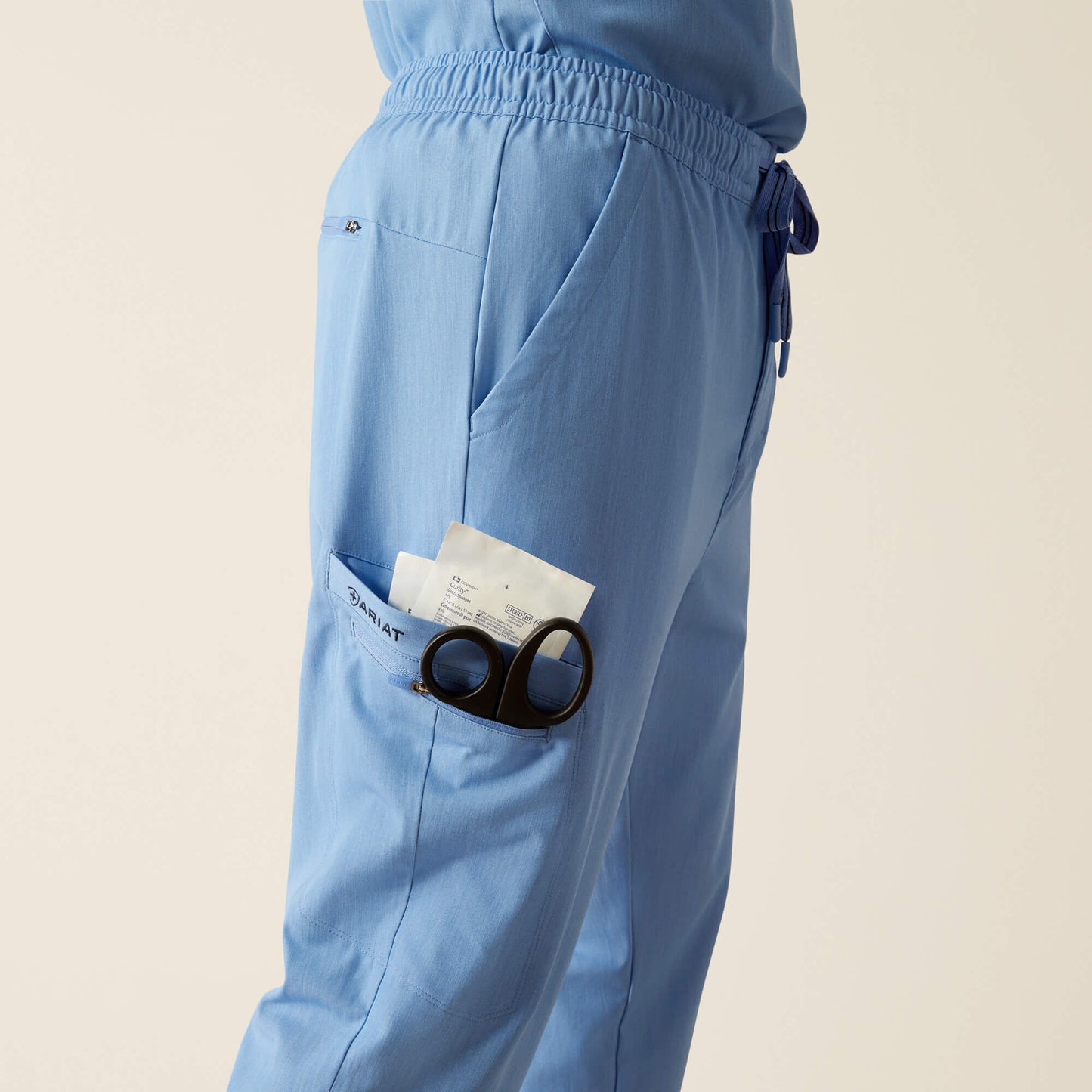 Ariat Drew Cargo Stretch Jogger Scrub Pant