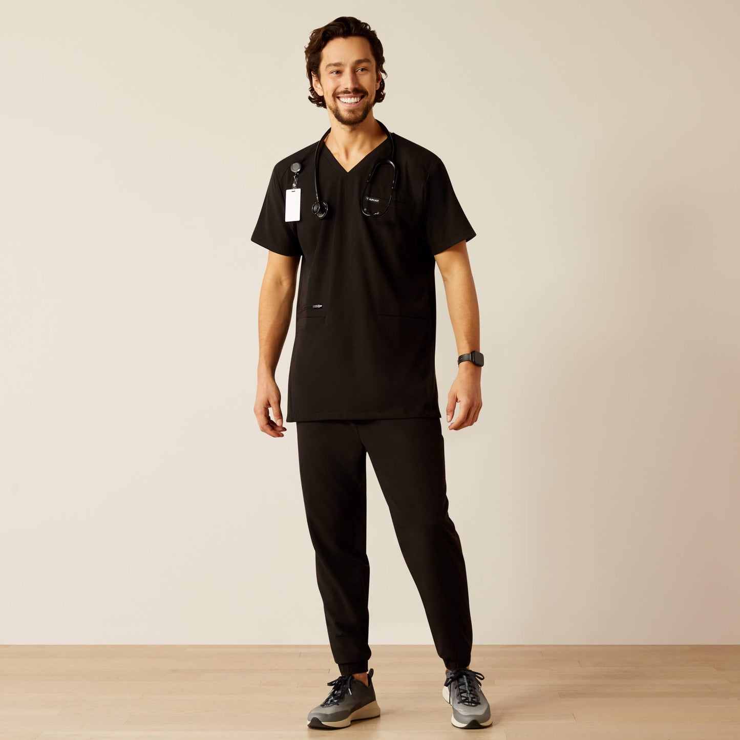 Ariat Derham 6 Pocket Scrub Top