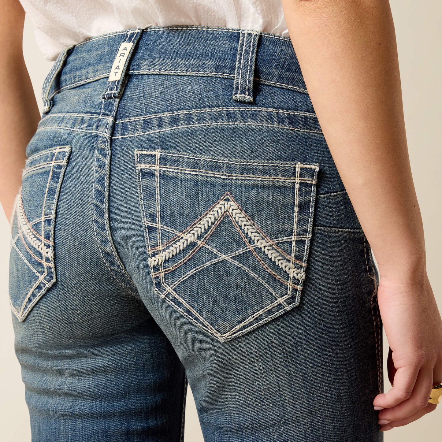 Ariat Mid Rise Icon Straight Leg Jean