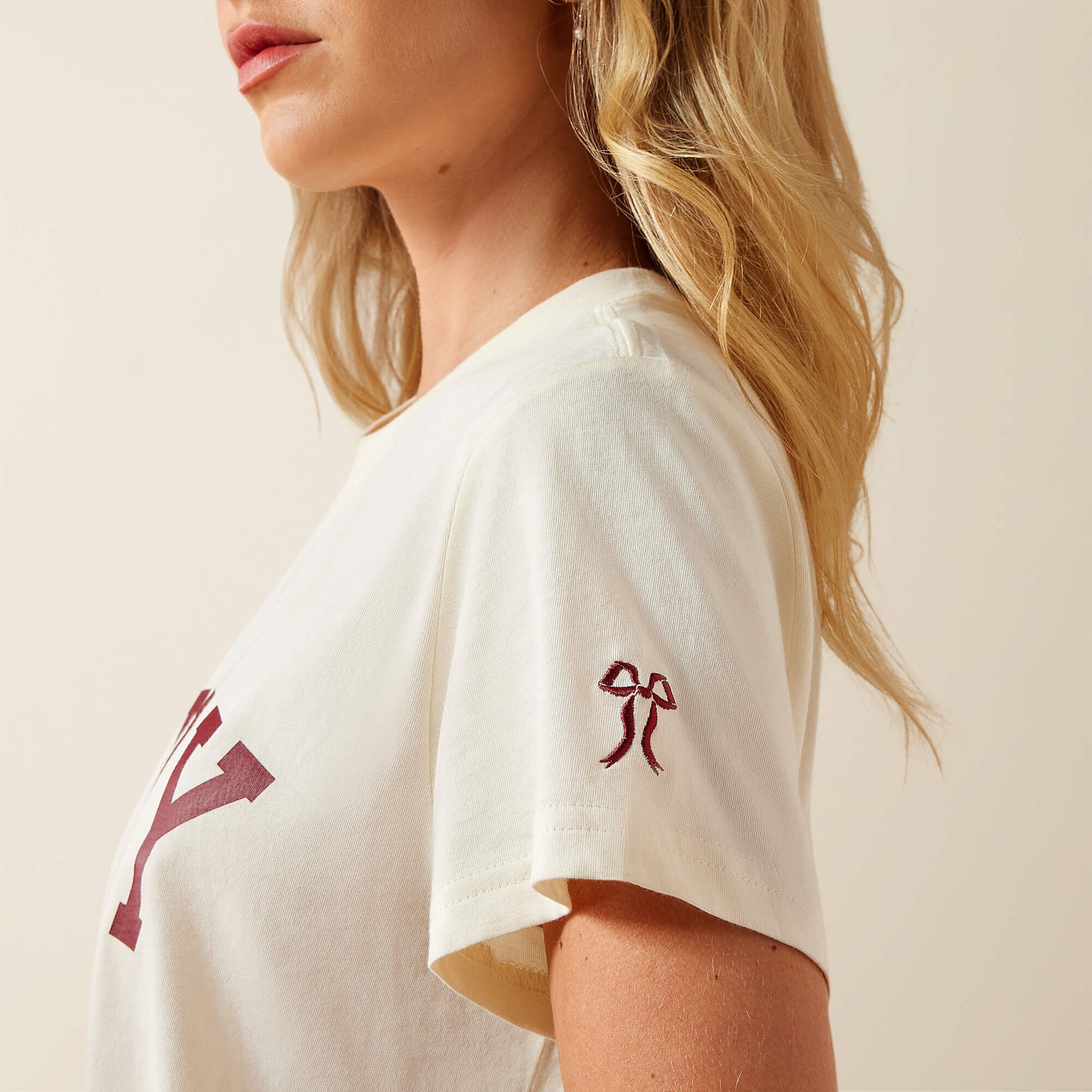 Ariat Collegiate Howdy T-Shirt