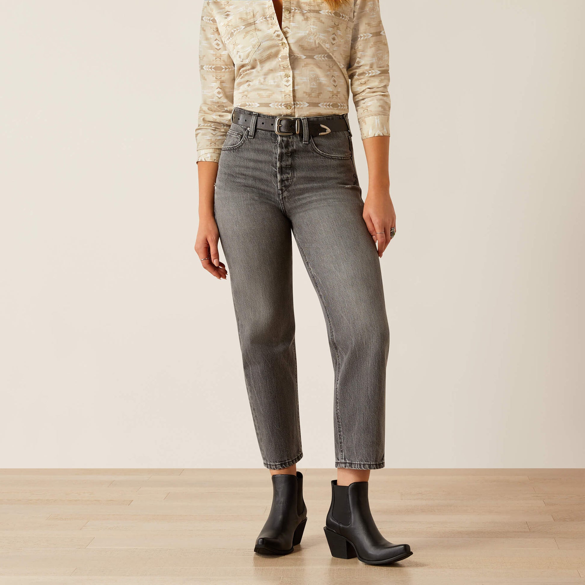 Ariat Ultra High Rise Jazmine Tomboy Relaxed Straight Leg Jeans