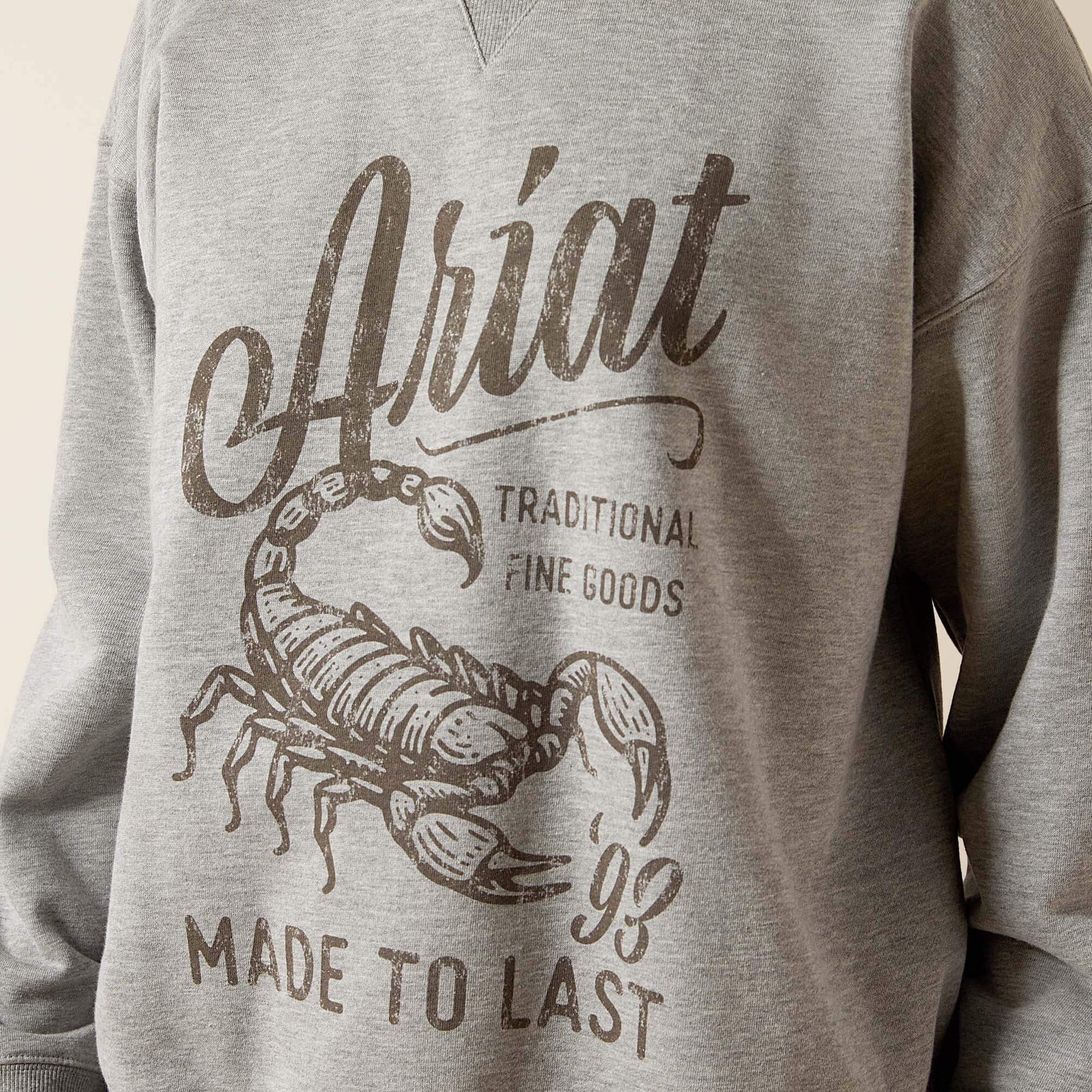 Ariat Scorpion Script Oversized Sweatshirt