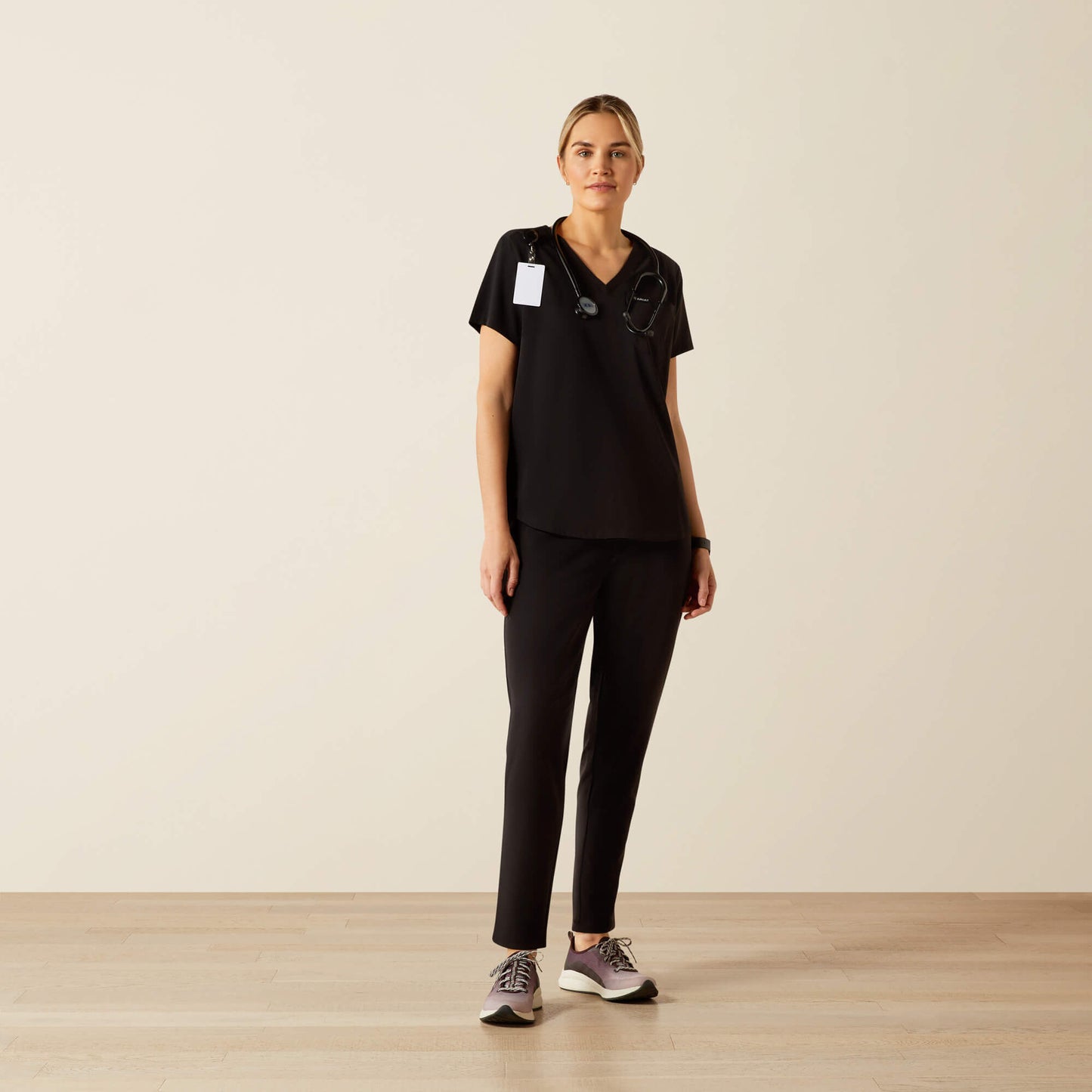 Ariat Beth Basic Scrub Top