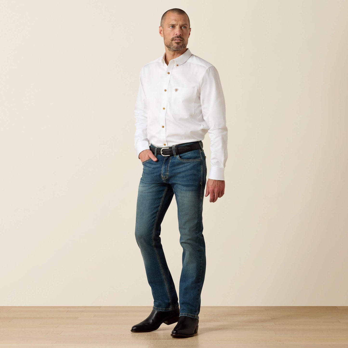 Ariat M8 Modern Sebastian Slim Straight Leg Jeans