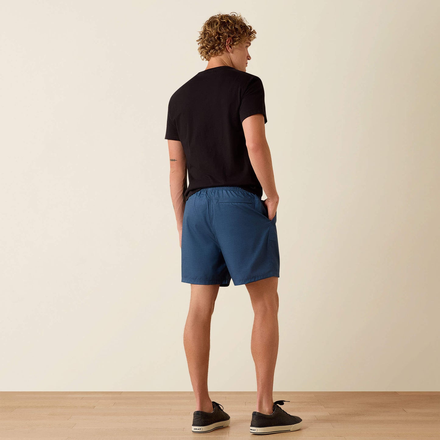 Ariat The Weekender 6" Shorts