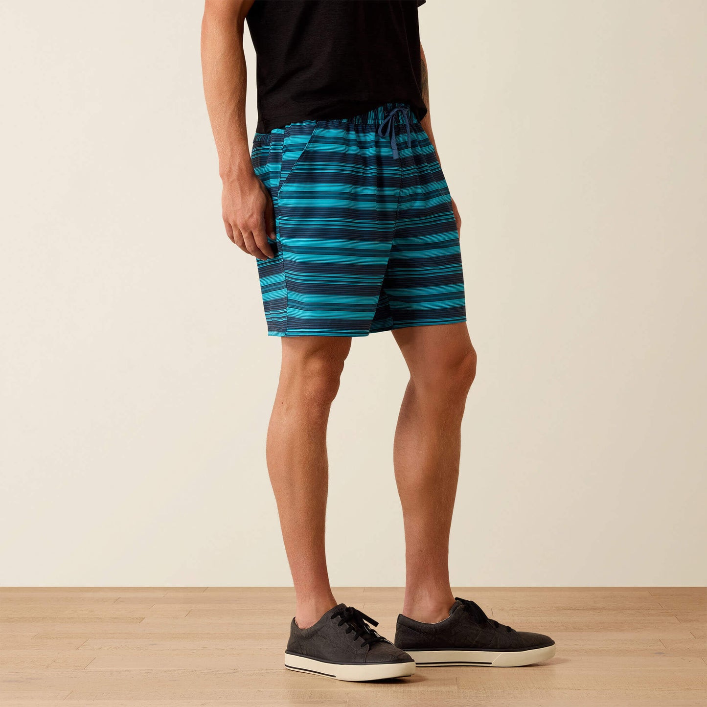 Ariat The Weekender 6" Shorts