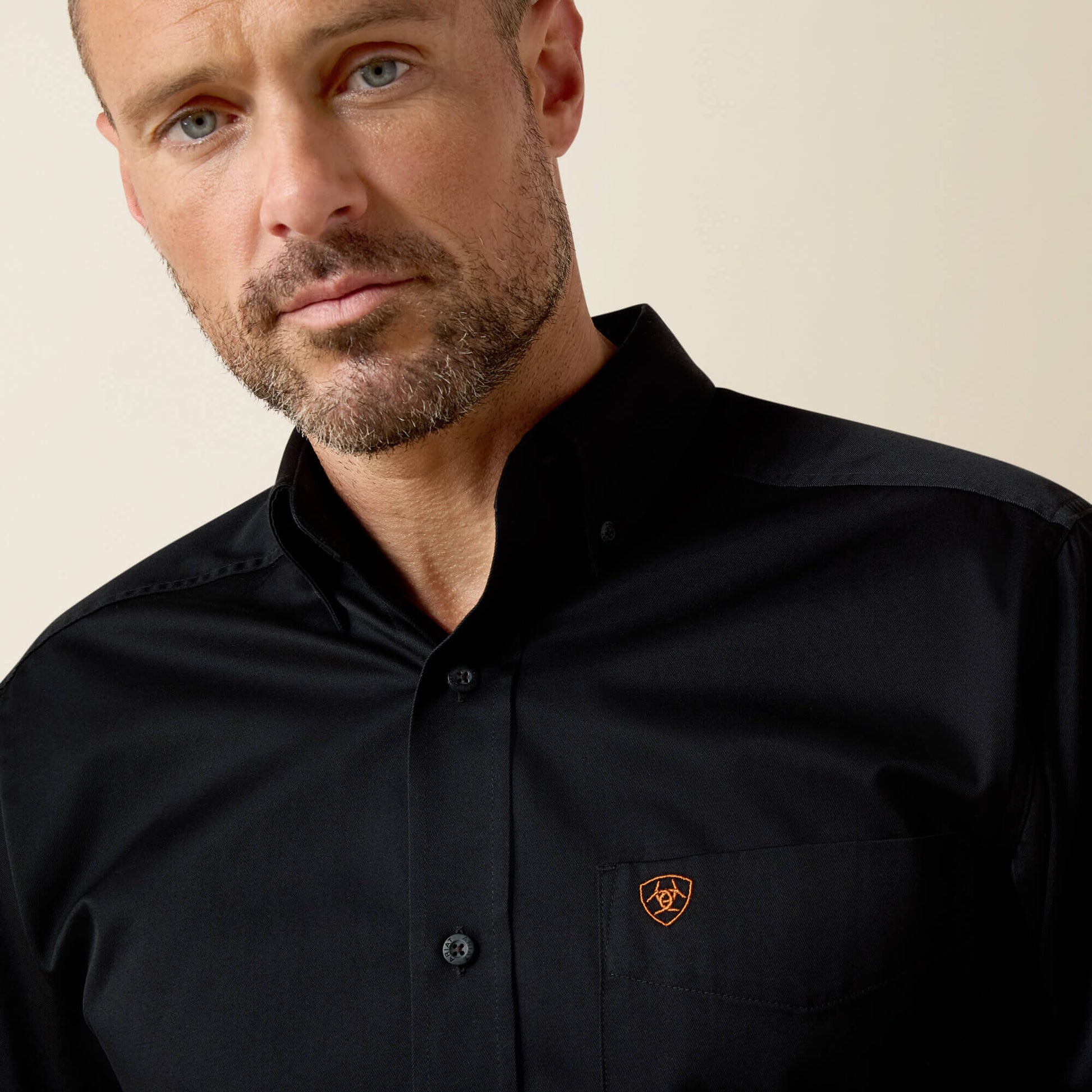 Ariat Solid Twill Fitted Shirt